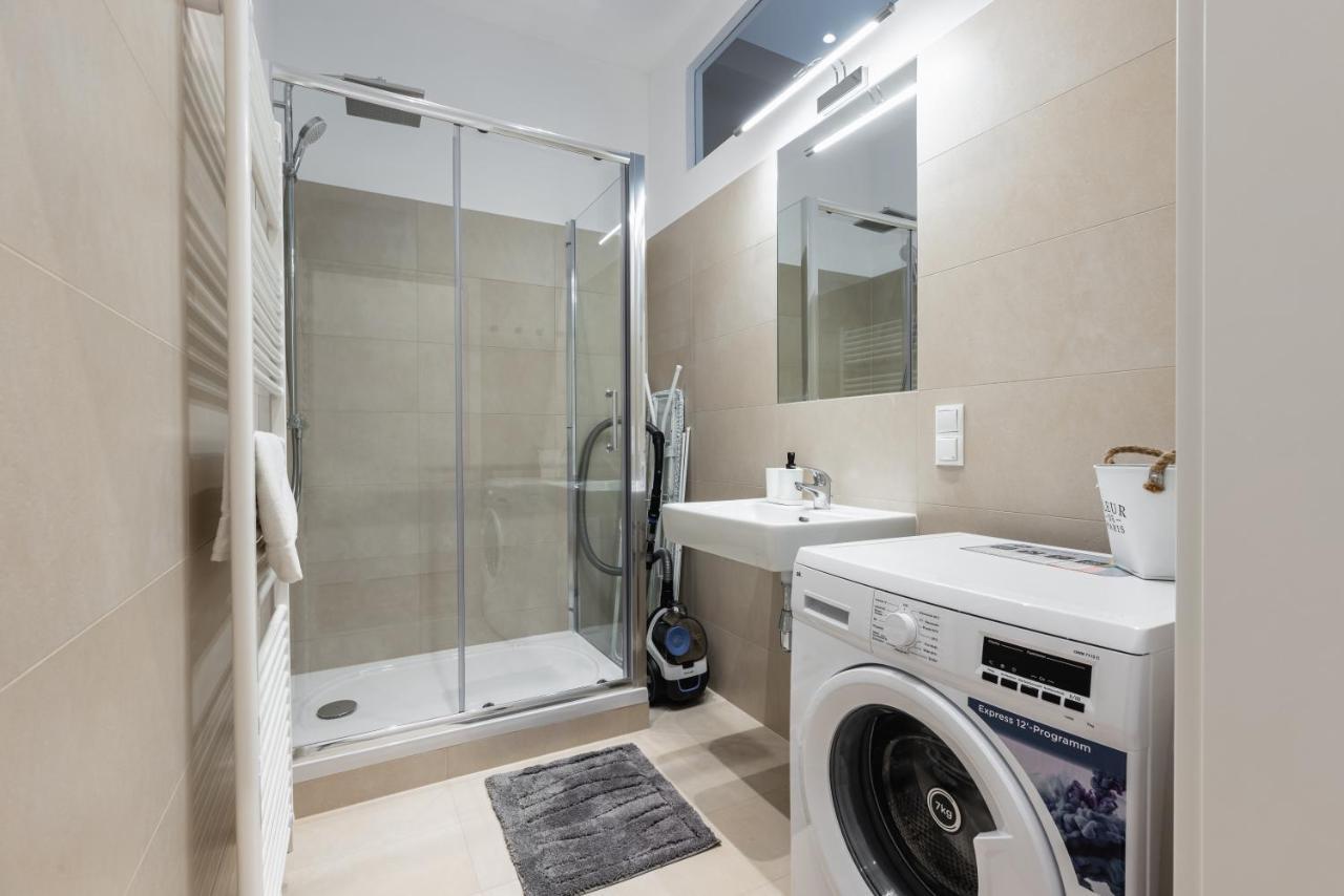 וינה Trendy Apt With - Smart Tv, Coffee Machine In Meidling מראה חיצוני תמונה