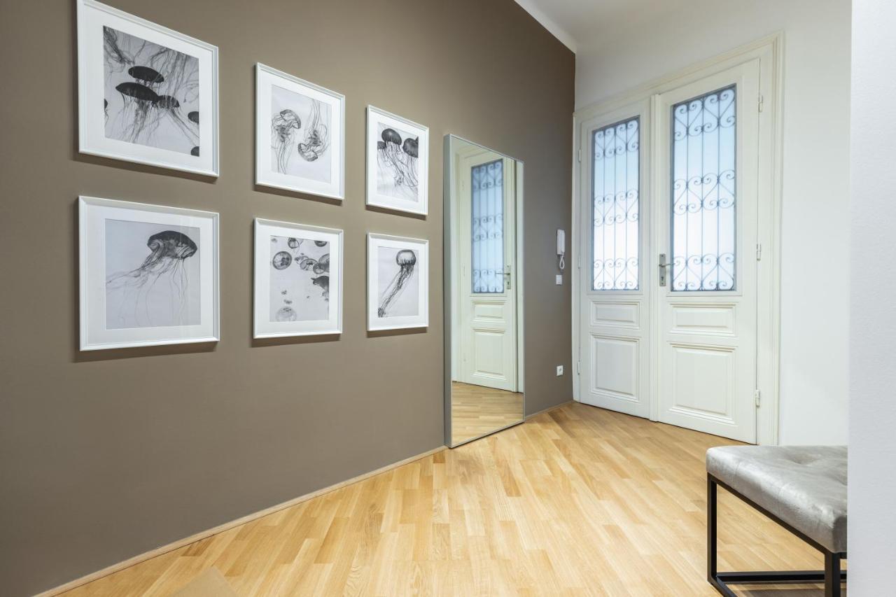 וינה Trendy Apt With - Smart Tv, Coffee Machine In Meidling מראה חיצוני תמונה